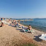 Apartamento Cozy In With Heated Swimming Pool Zadar
