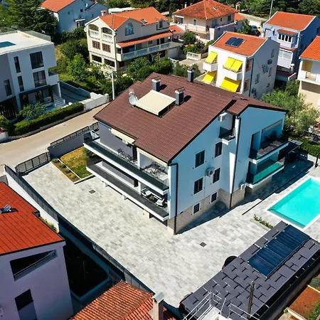 Awesome In With Kitchen * Zadar