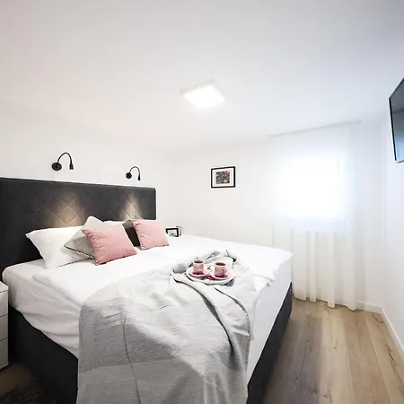 Awesome In With Kitchen * Zadar