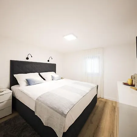 Awesome In With Kitchen