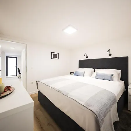 Awesome In With Kitchen Apartment Zadar